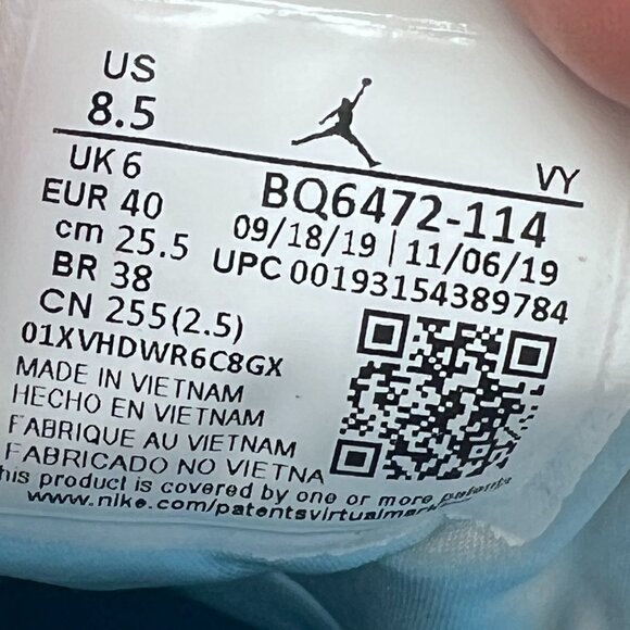 Air Jordan 1 Women Size 8.5 Mid UNC Sneakers White Blue BQ6472-114 - Picture 10 of 11